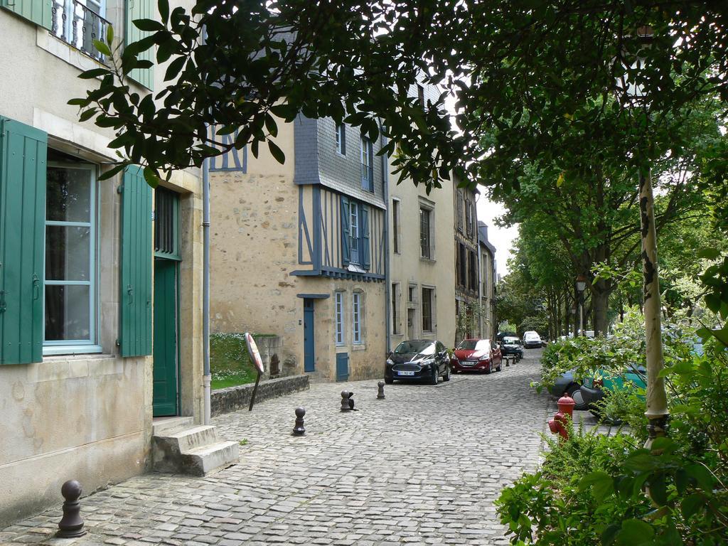Logis Louisblanc, Muraille Romaine, Lit Queen-Size, Centre Ville ルマン エクステリア 写真