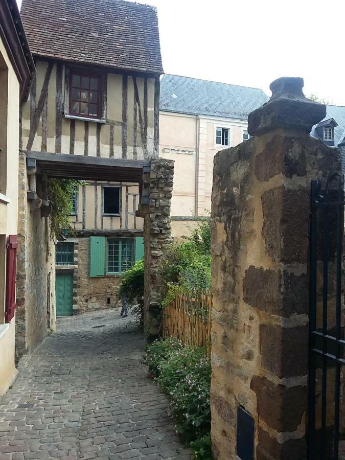 Logis Louisblanc, Muraille Romaine, Lit Queen-Size, Centre Ville ルマン エクステリア 写真