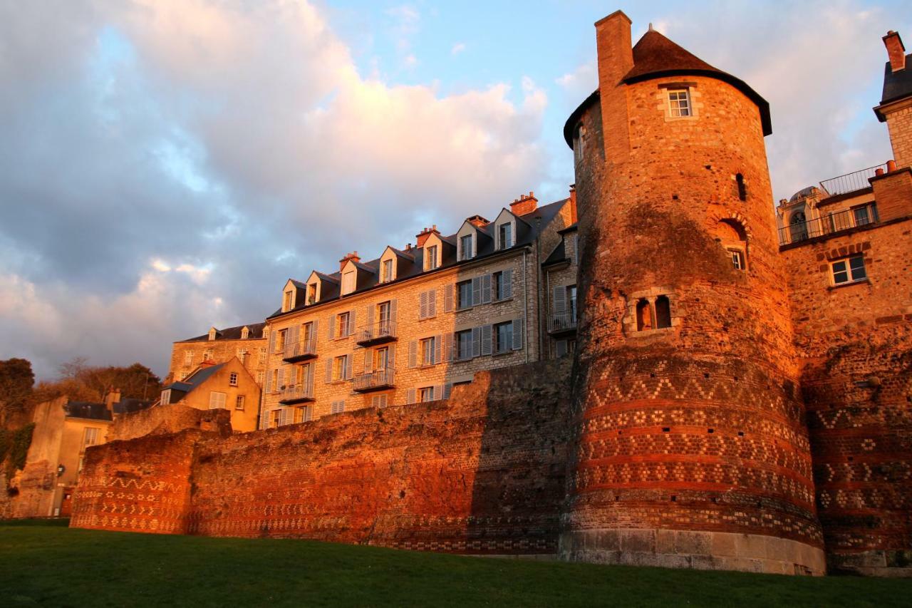 Logis Louisblanc, Muraille Romaine, Lit Queen-Size, Centre Ville ルマン エクステリア 写真