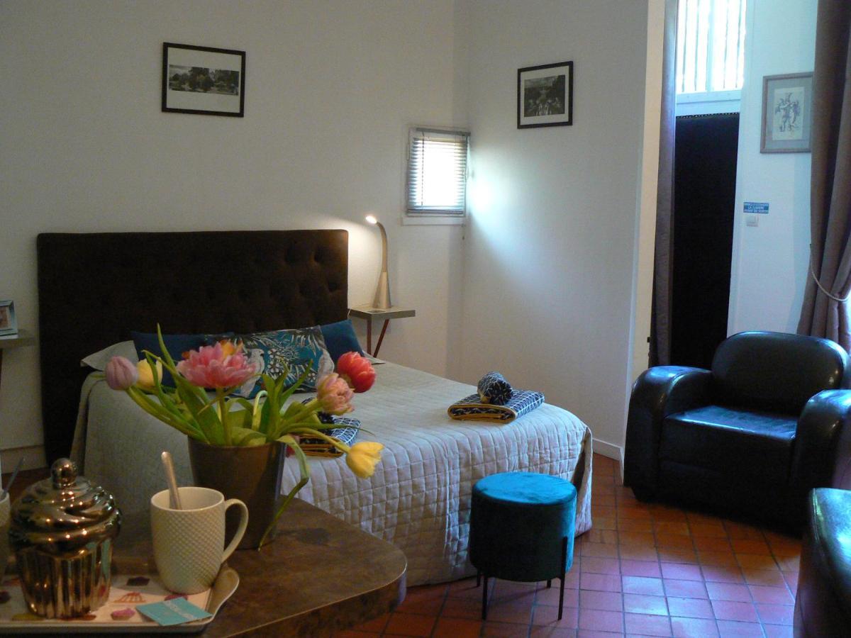 Logis Louisblanc, Muraille Romaine, Lit Queen-Size, Centre Ville ルマン エクステリア 写真
